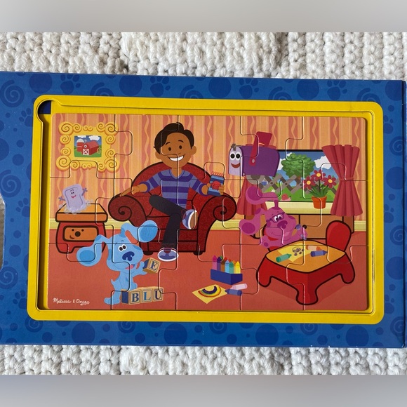 Melissa & Doug Blue's Clues & You! Take-Along Magnetic Jigsaw Puzzles - Picture 7 of 9